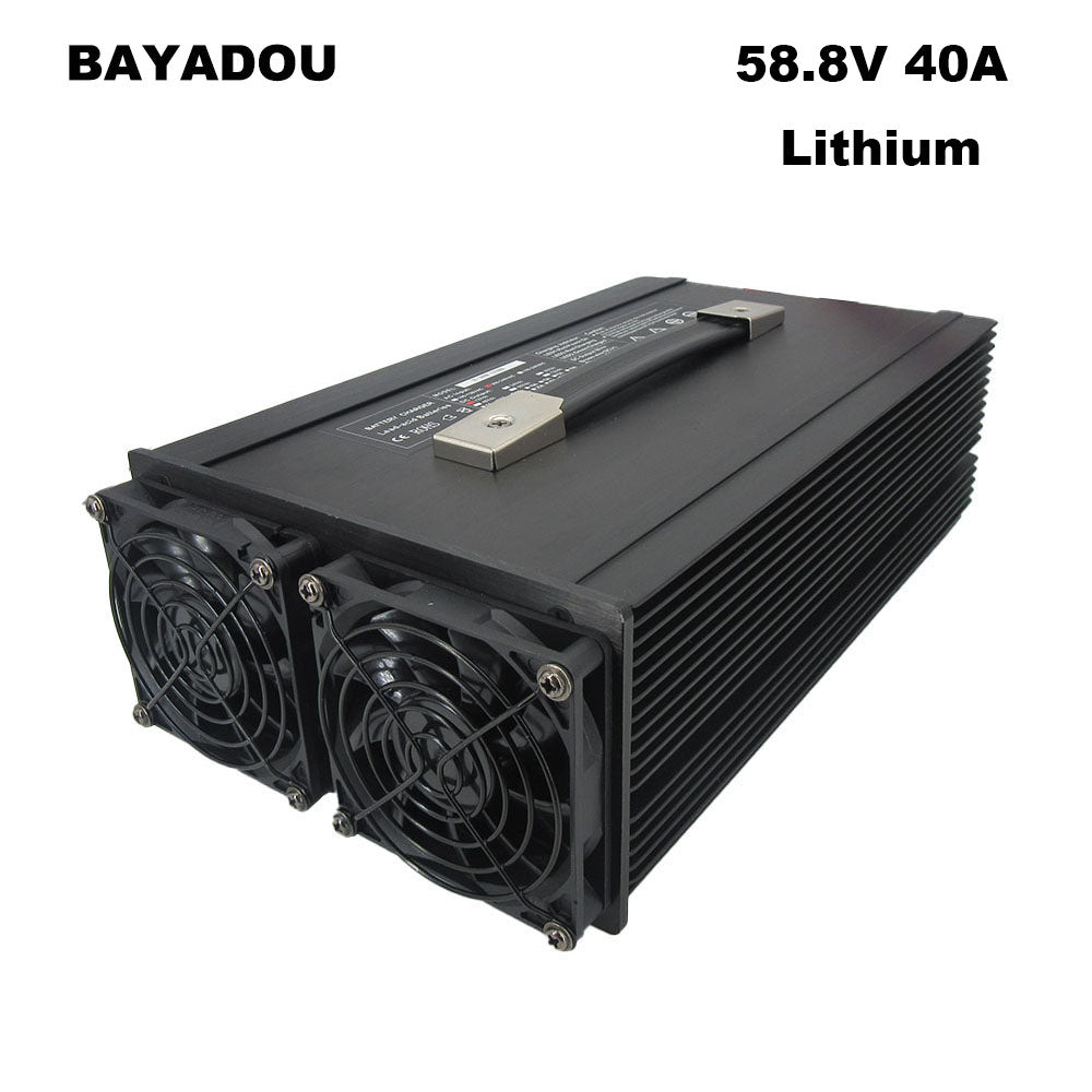 2500W 52V 14S 58.8V 40A Lithium Fast charger 51.8V RV Forklift Energy Storage Battery Charger