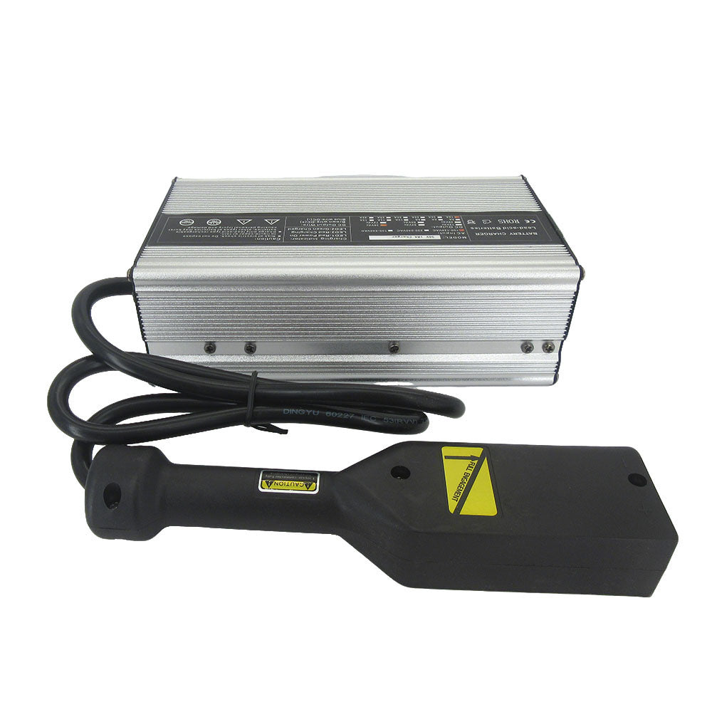 BAYADOU 900W 18 AMP 36 Volt Golf Cart Lead Acid Battery Charger for EZGO TXT with D Style Plug 110V / 220V Input