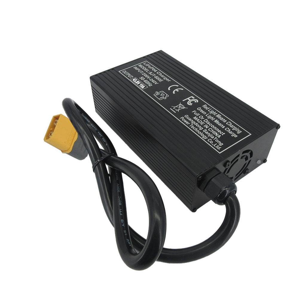 BAYADOU 43.8V 15A LiFePO4 Battery Fast Charger 12S 36V LFP RV Lithium Iron Phosphate Energy Storage Chargers SB50 XT90 220V Input